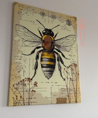 Pozrite sa na úchvatný obraz včely! Naša obľúbená zákazníčka dokončila obraz včely podľa čísel. Objavte, ako kreatívne...